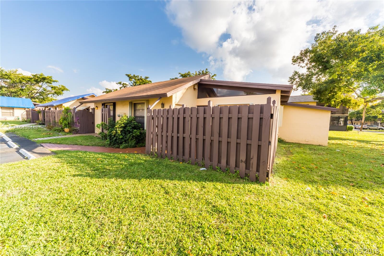 131 Gate Road, Unit 465 Hollywood, FL 33024 - Photo 26 of 30 Gallery Image 26