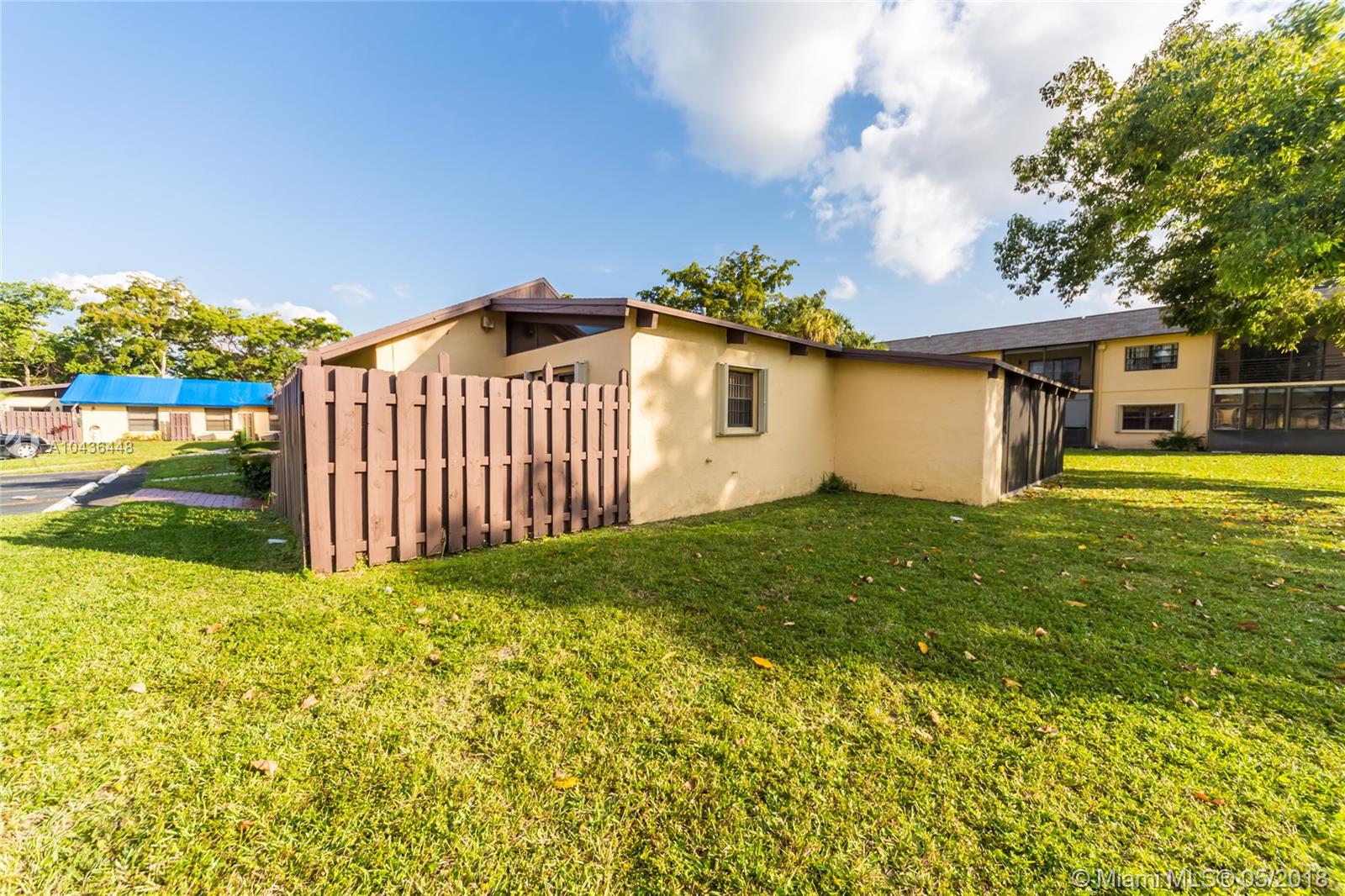 131 Gate Road, Unit 465 Hollywood, FL 33024 - Photo 27 of 30 Gallery Image 27