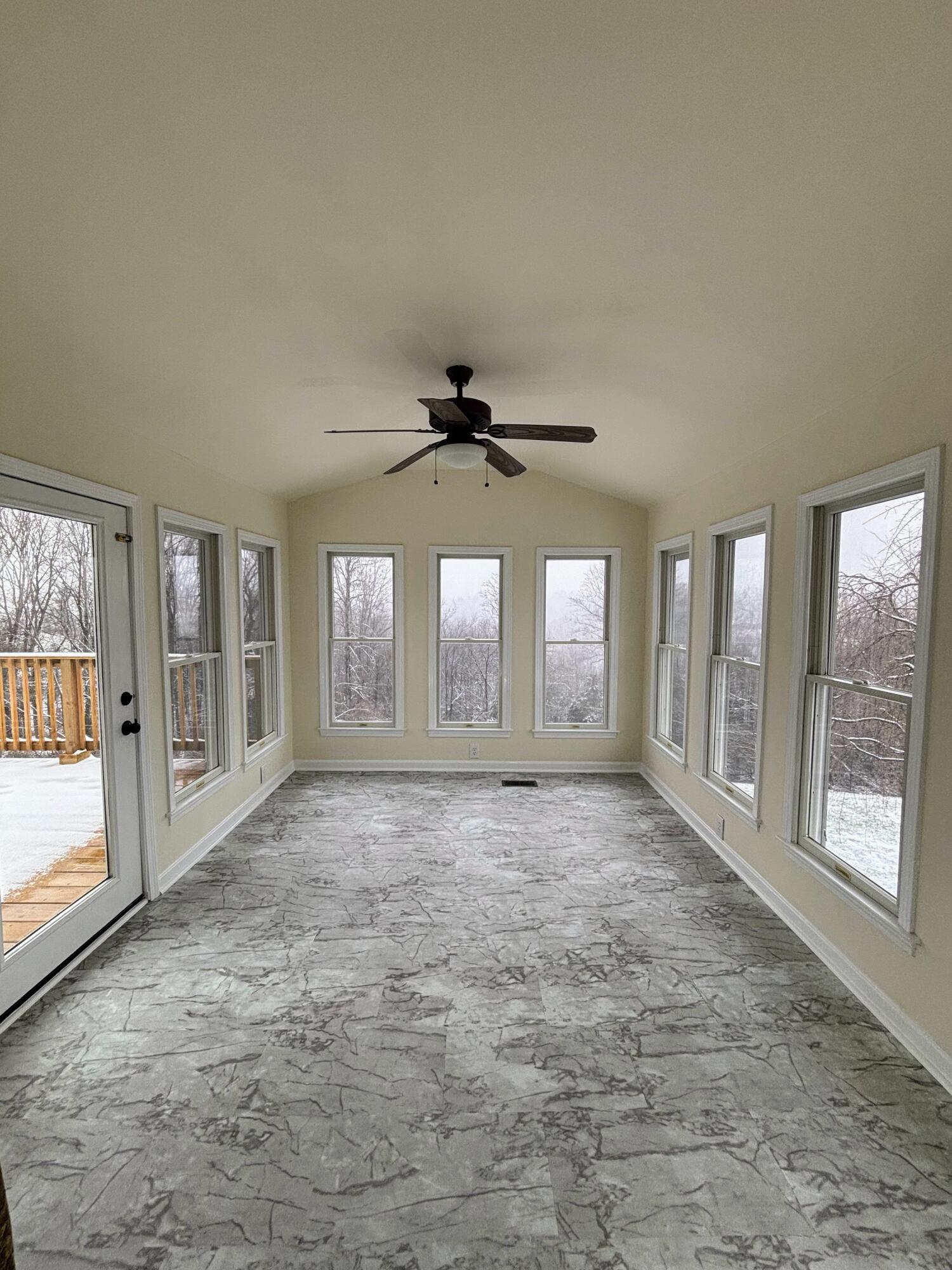 230 Lexington Trail Dry Ridge, KY 41035 - Photo 8 of 48 Gallery Image 8