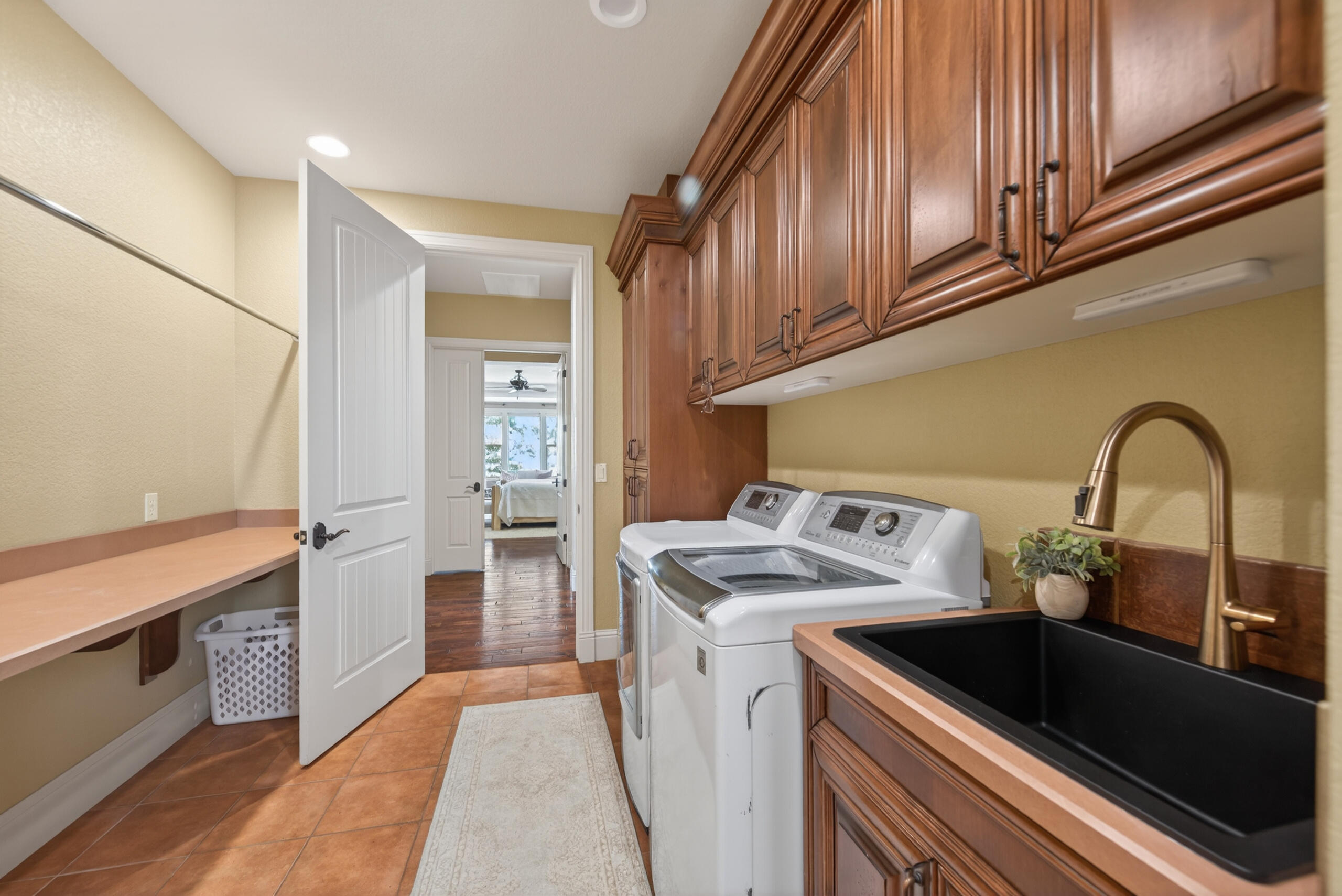 9009 Merlin Drive Redmond, OR 97756 - Photo 28 of 98 JG2_7702