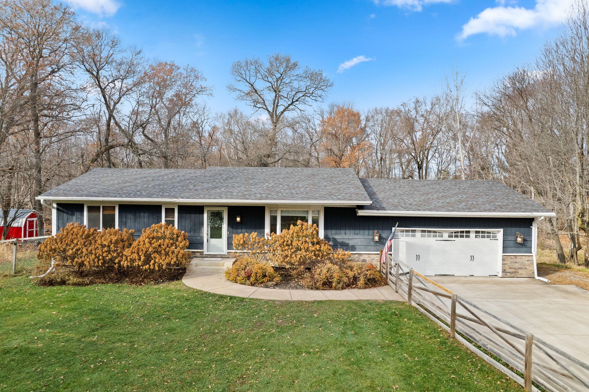 24132 Thames Street Northeast Stacy, MN 55079 - Photo 3 of 52