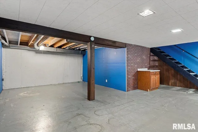 $239,900 | 2409 Westchester Boulevard, Springfield, IL 62704