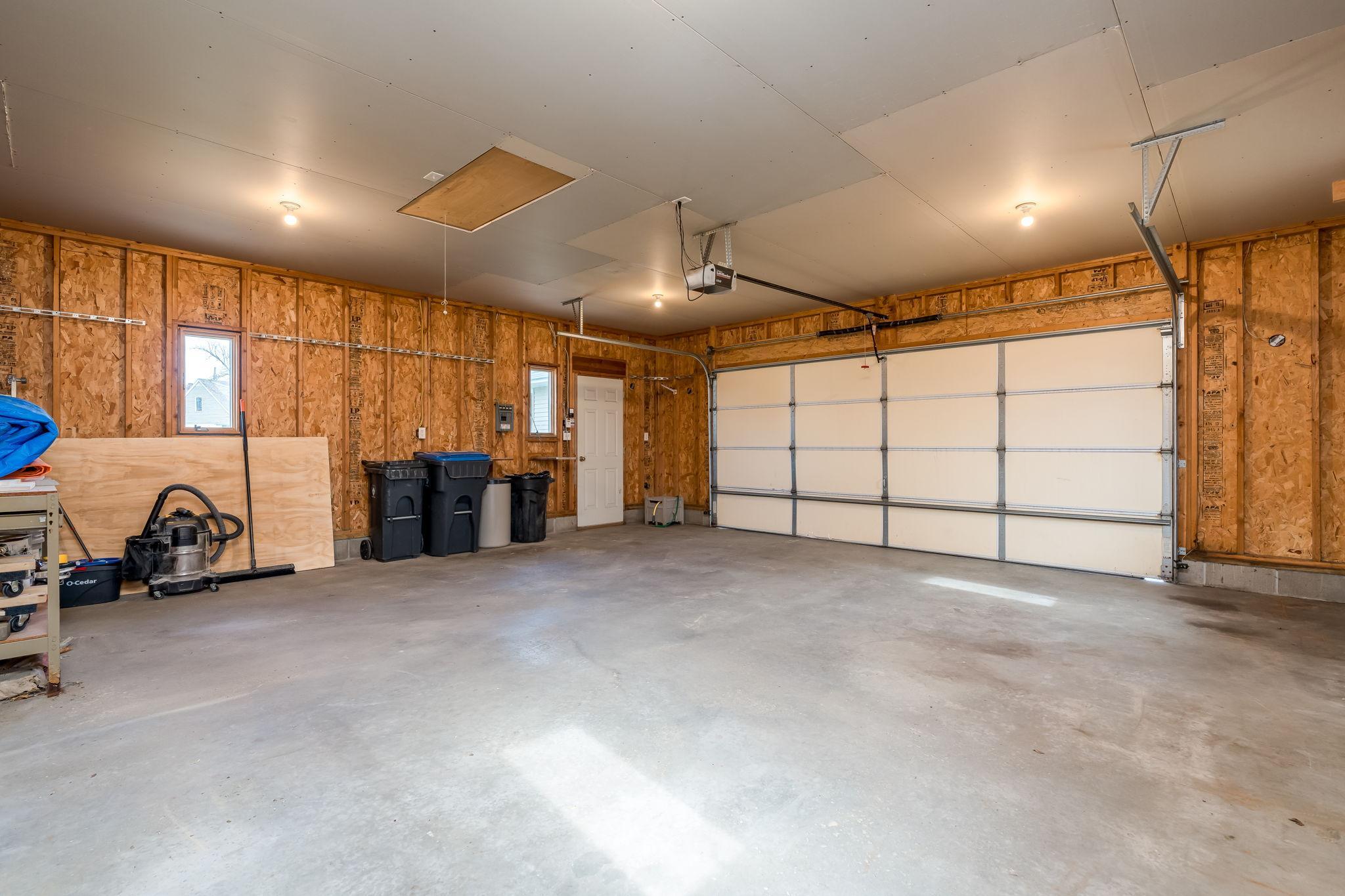120 Wilson Way Mankato, MN 56001 - Photo 25 of 28
