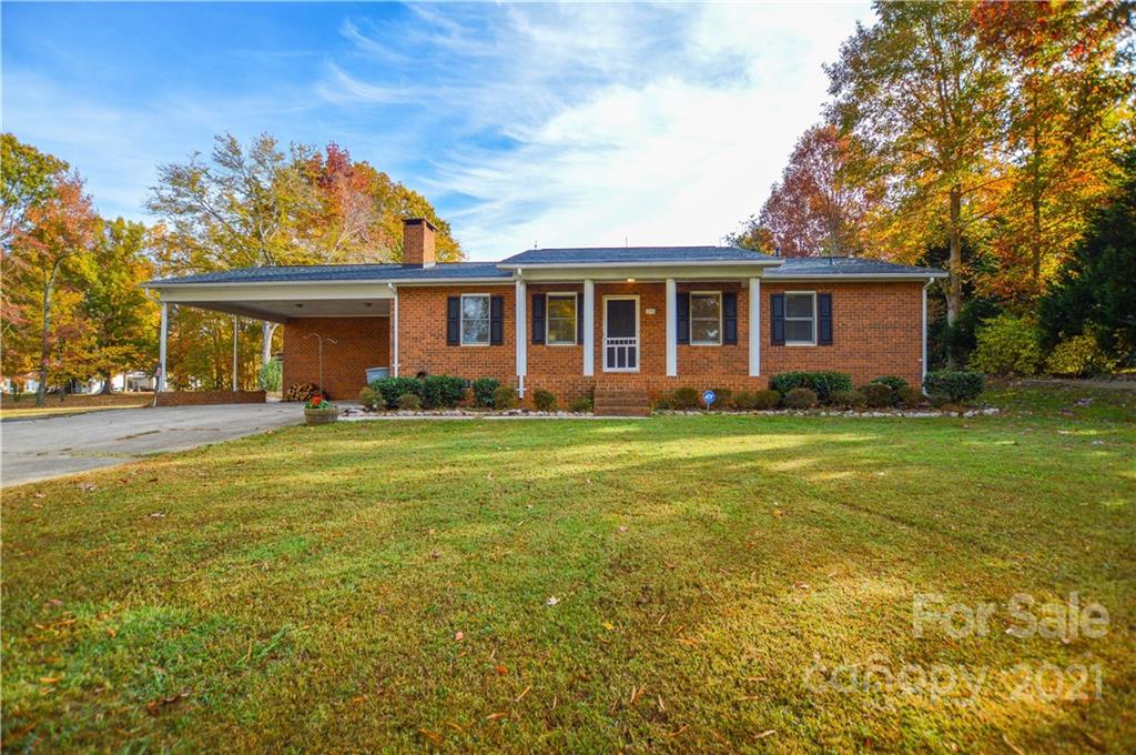1050 East Ritchie Road Salisbury, NC 28146 - Photo 1 of 48 Gallery Image 1
