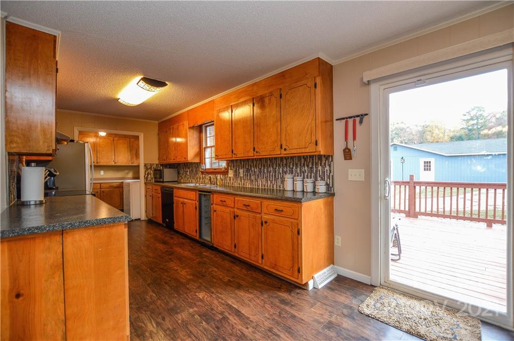 1050 East Ritchie Road Salisbury, NC 28146 - Photo 12 of 48 Gallery Image 12