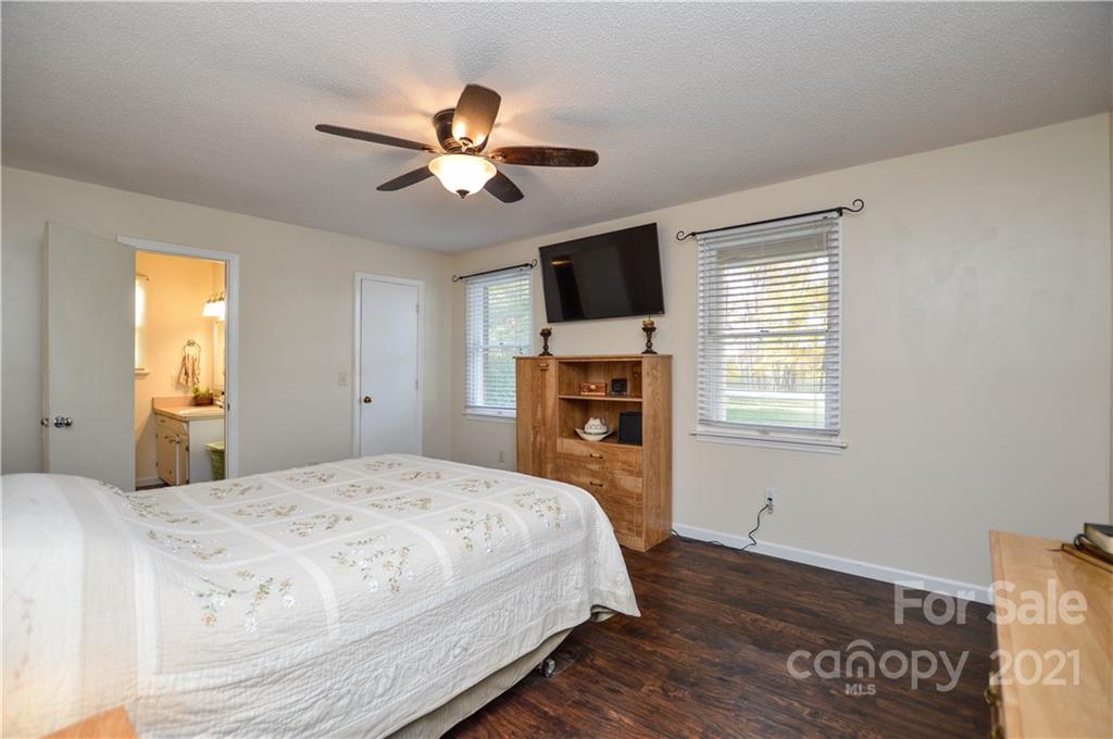 1050 East Ritchie Road Salisbury, NC 28146 - Photo 28 of 48 Gallery Image 28