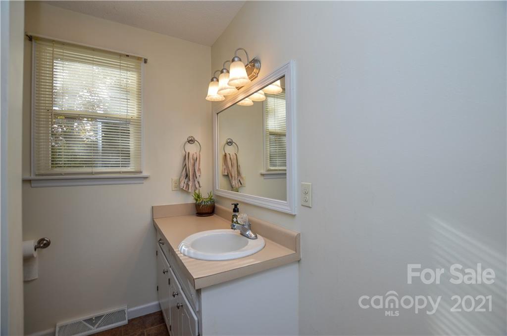 1050 East Ritchie Road Salisbury, NC 28146 - Photo 33 of 48 Gallery Image 33