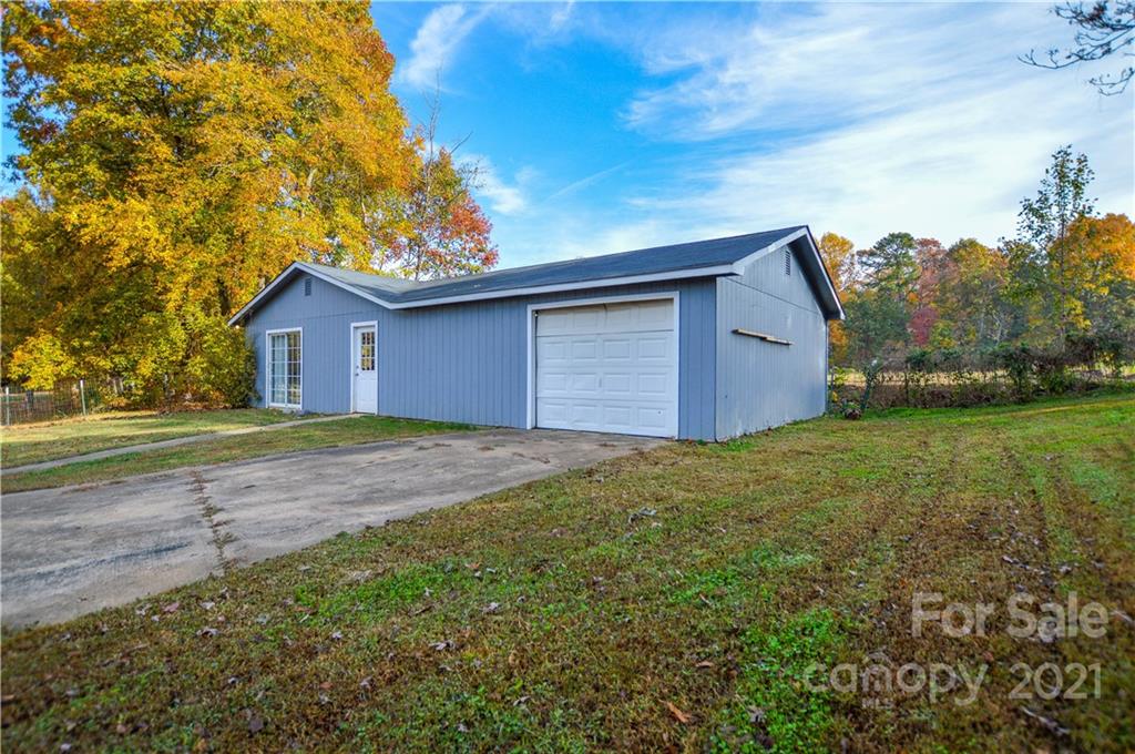1050 East Ritchie Road Salisbury, NC 28146 - Photo 39 of 48 Gallery Image 39