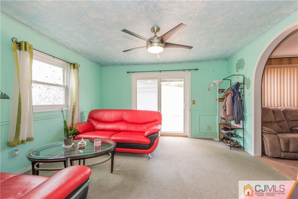 127 Idlewild Road Edison, NJ 08817 - Photo 10 of 21 a bedroom with furniture and a window