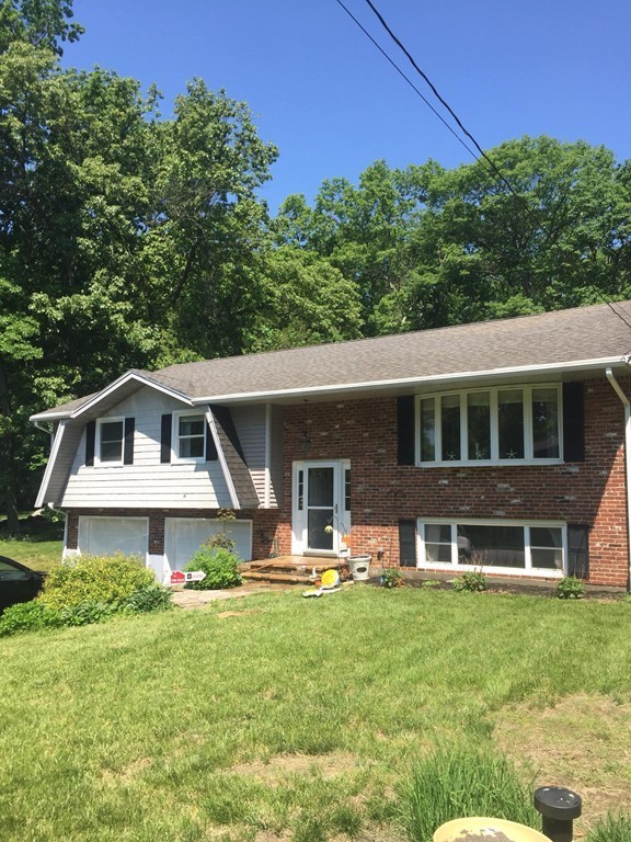 47 Countryside Road Grafton, MA 01536 - Photo 2 of 27 Gallery Image 2