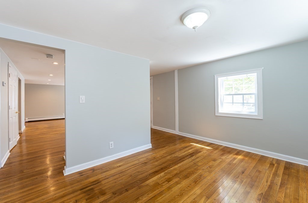 42 Hickory Road Norwood, MA 02062 - Photo 14 of 42 Gallery Image 14