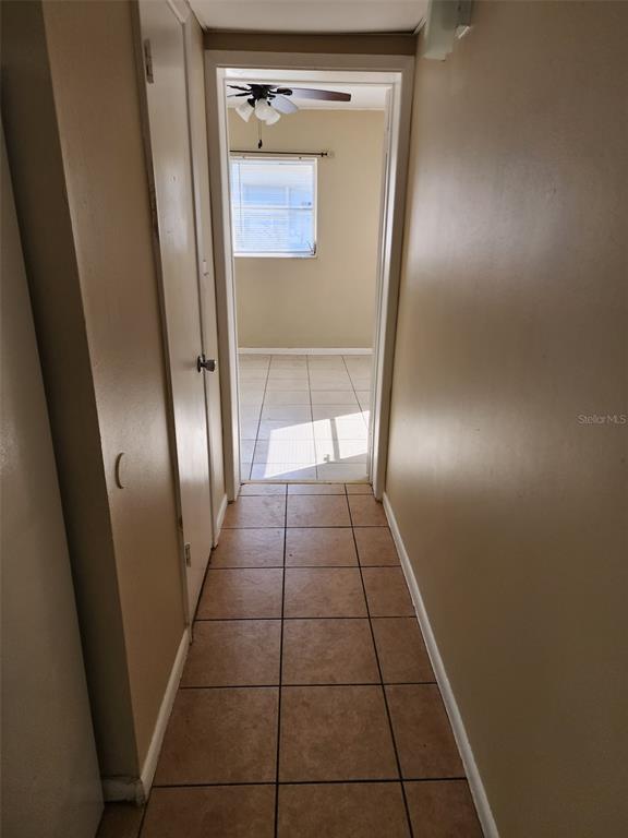 3904 West Walnut Street Tampa, FL 33607 - Photo 6 of 16 a view of entryway
