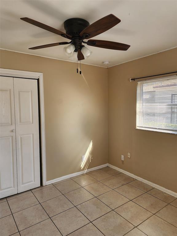 3904 West Walnut Street Tampa, FL 33607 - Photo 9 of 16 a view of room with window