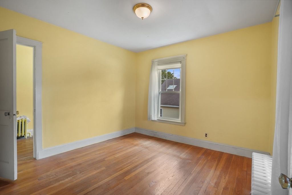 12 Bungalow Road Boston, MA 02132 - Photo 21 of 27