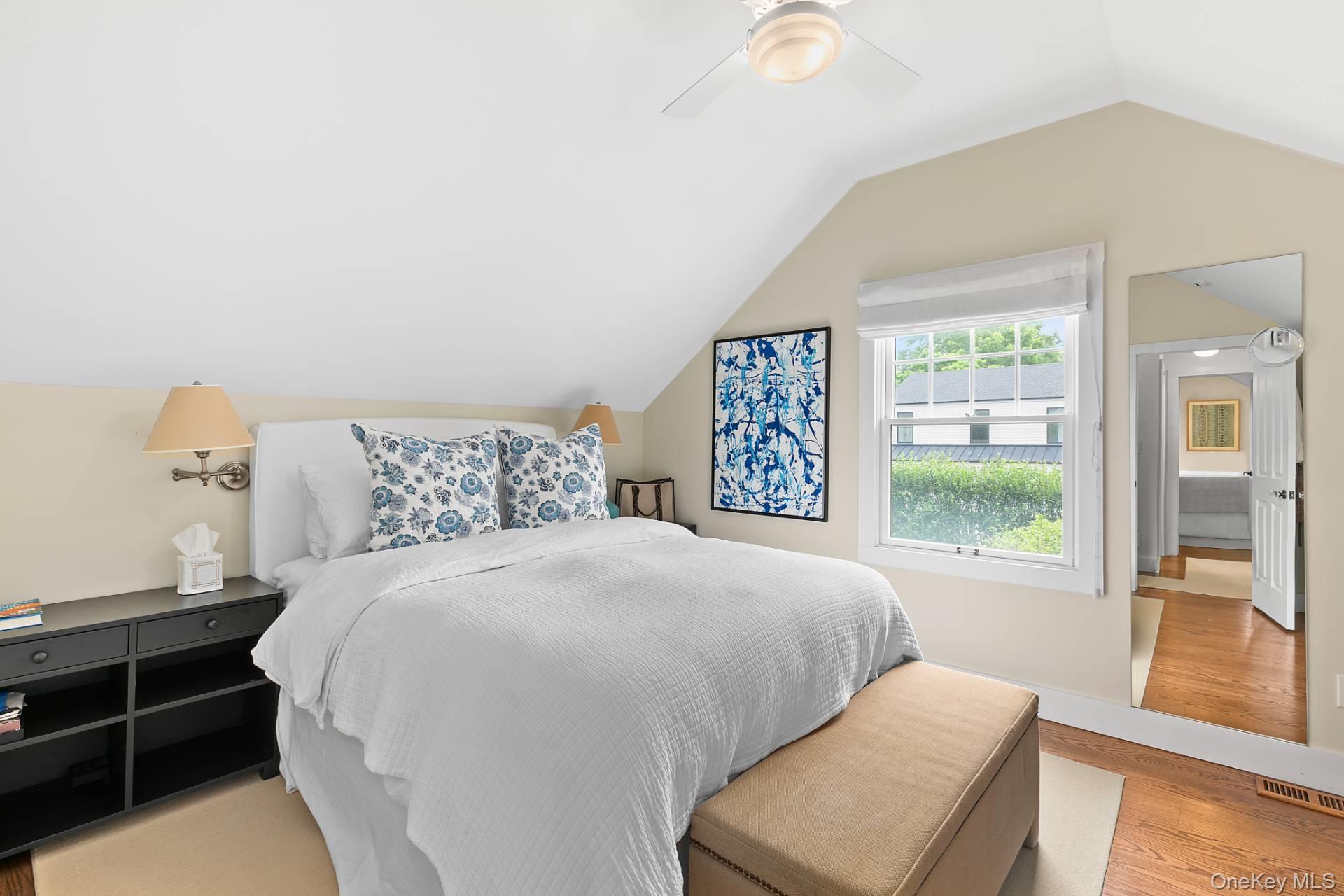 98 Sherrill Road East Hampton, NY 11937 - Photo 12 of 19 Gallery Image 12