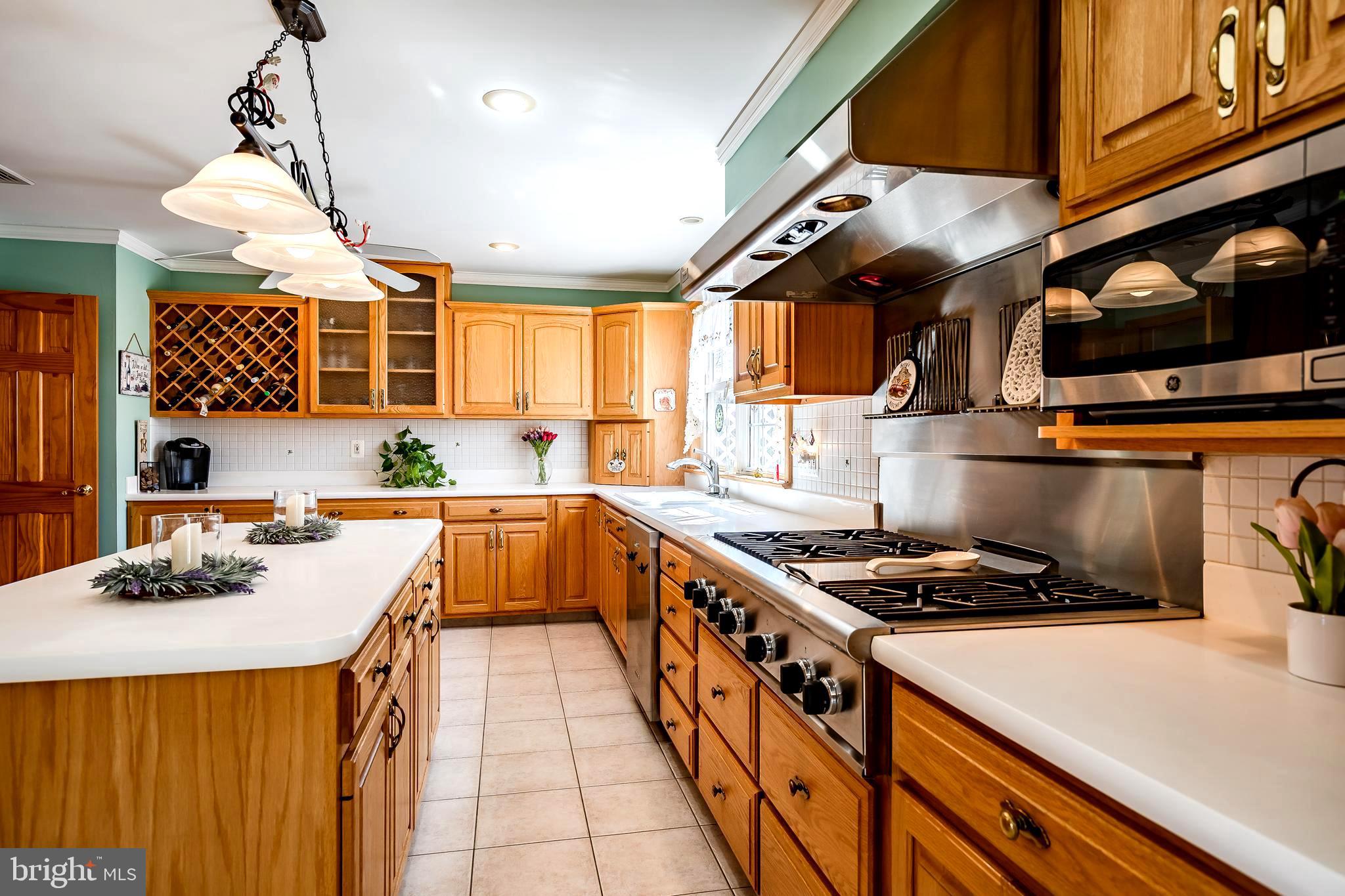 909 Fillmore Road East Norriton, PA 19403 - Photo 23 of 56 We love this kitchen!