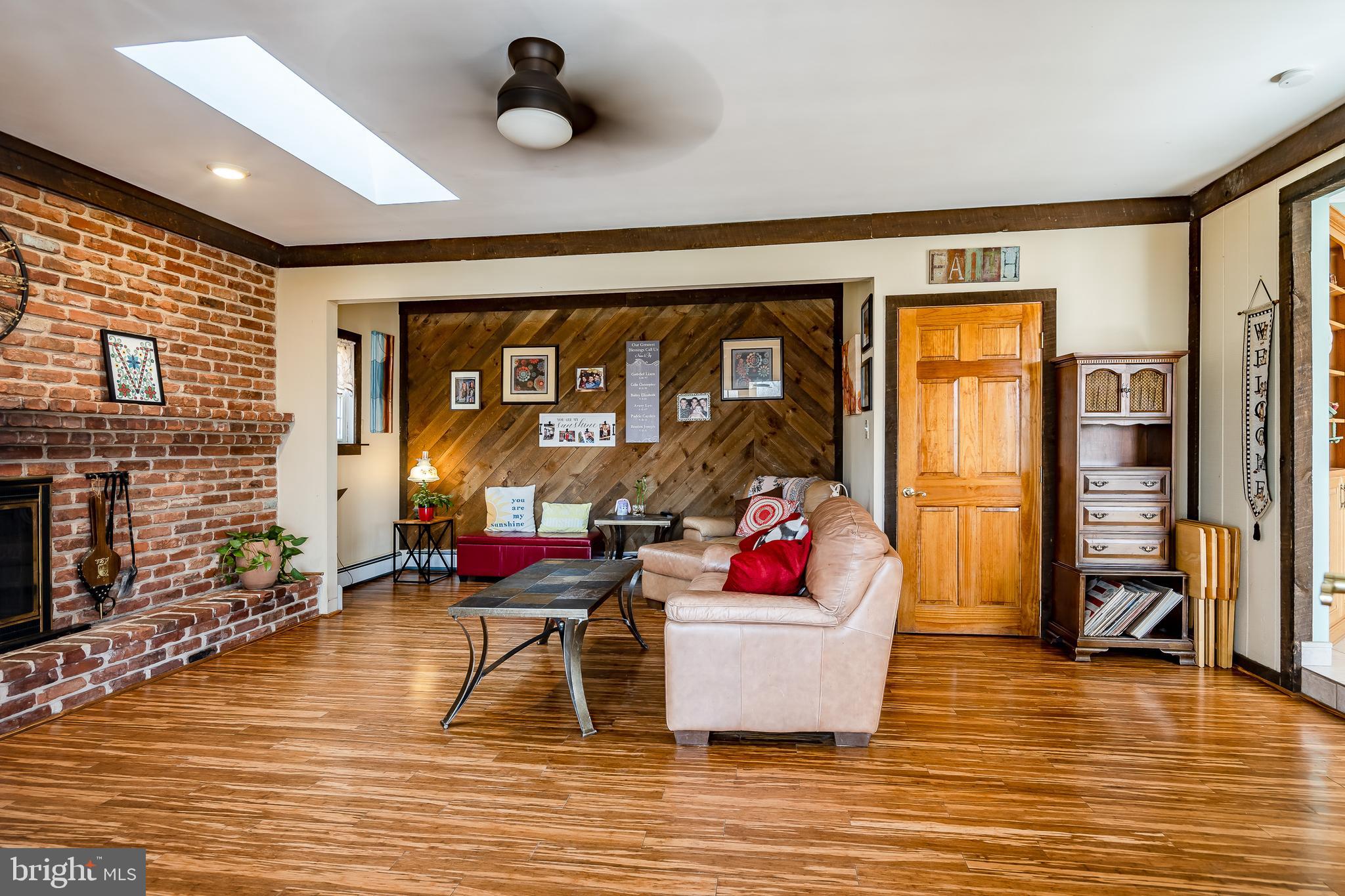 909 Fillmore Road East Norriton, PA 19403 - Photo 26 of 56 Hardwood floors