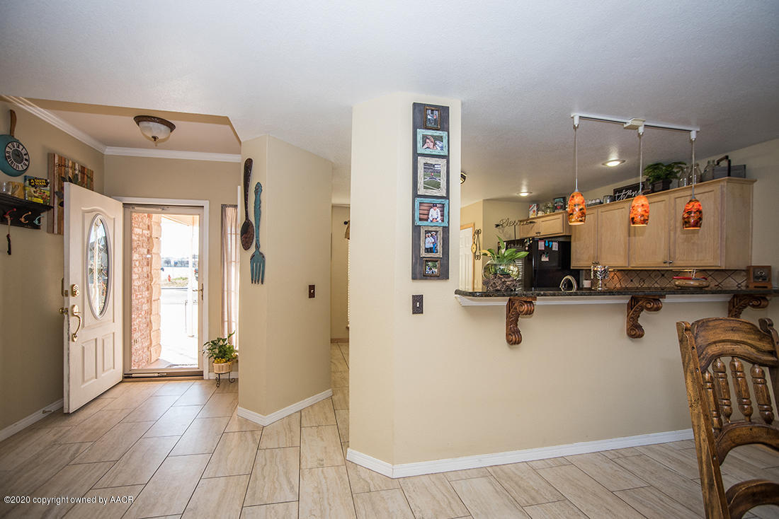 5307 Royce Drive Amarillo, TX 79110 - Photo 4 of 42 JKS_0734