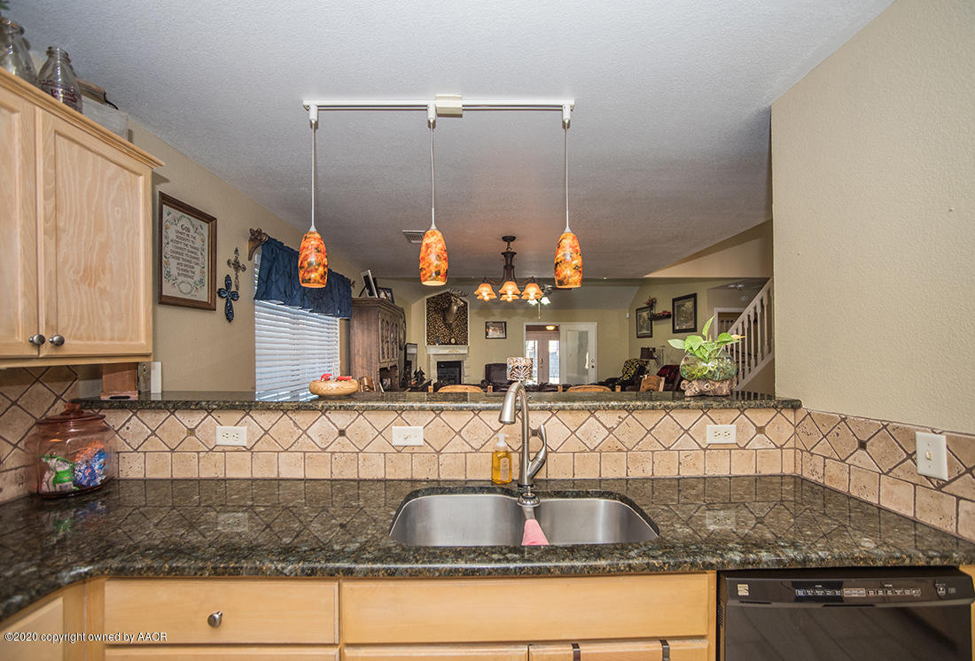 5307 Royce Drive Amarillo, TX 79110 - Photo 6 of 42 JKS_0733