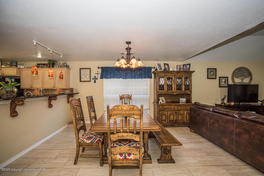 5307 Royce Drive Amarillo, TX 79110 - Photo 8 of 42 JKS_0735