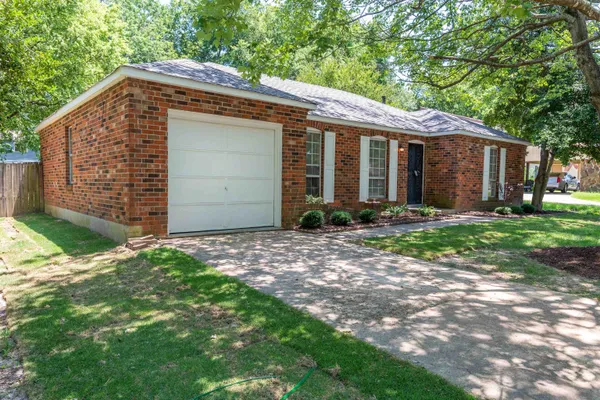 $1,395 | 4262 Sunnyslope Drive, Memphis, TN 38141