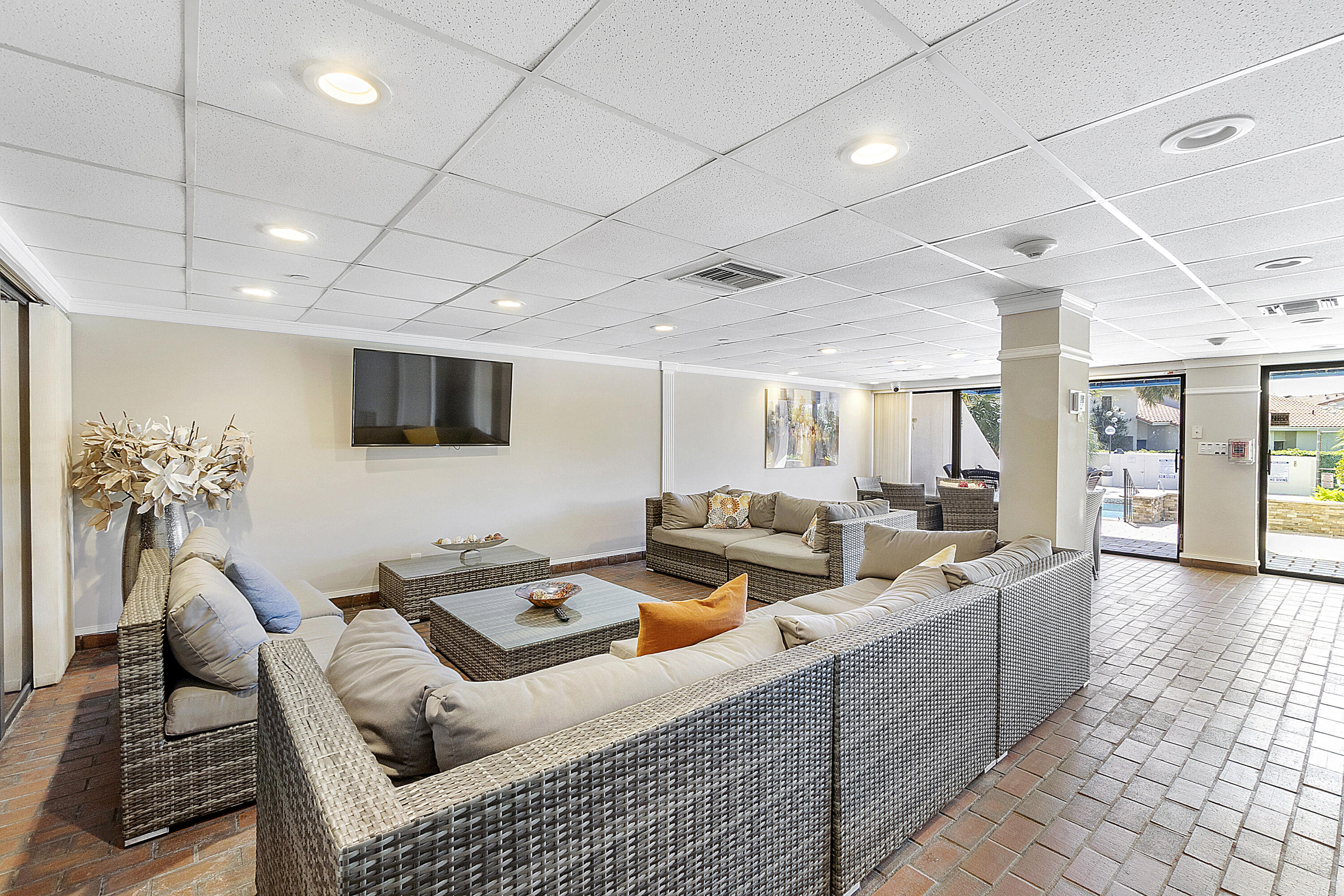 1901 South Ocean Boulevard, Unit 307 Boca Raton, FL 33432 - Photo 50 of 60 Community Room