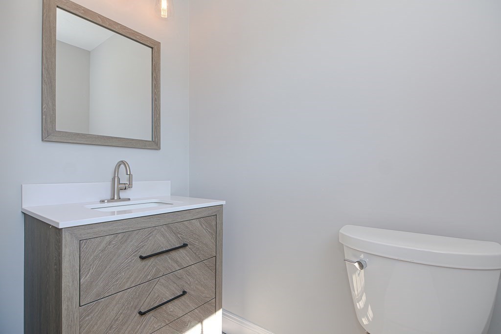 260 Main Street, Unit 3 Blackstone, MA 01504 - Photo 27 of 40