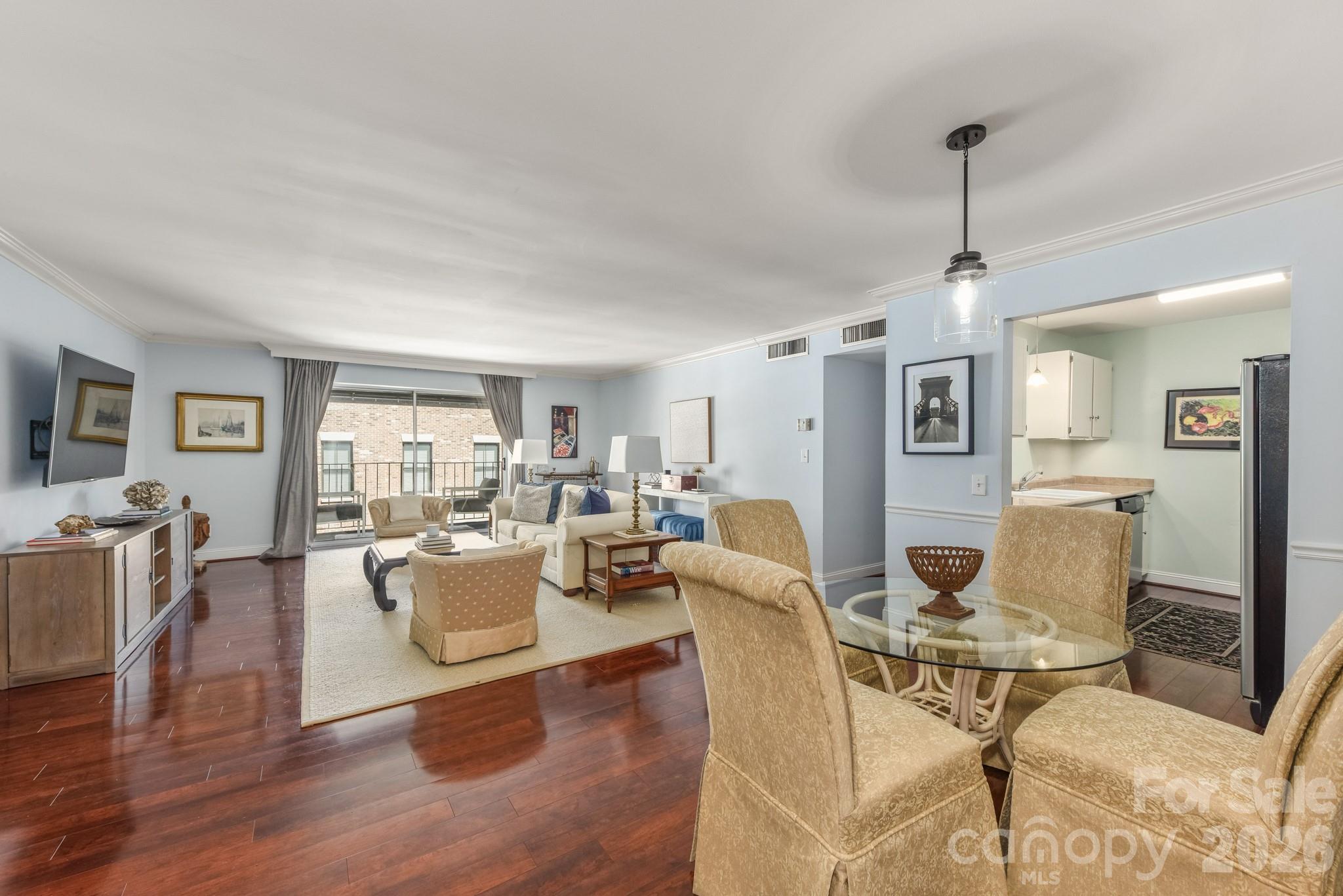 1323 Queens Road, Unit 421 Charlotte, NC 28207 - Photo 1 of 26 Gallery Image 1