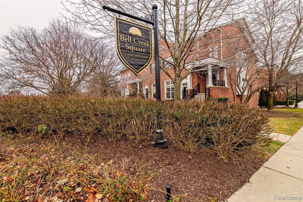 17026 Farmington Road Livonia, MI 48154 - Photo 2 of 36 Gallery Image 2