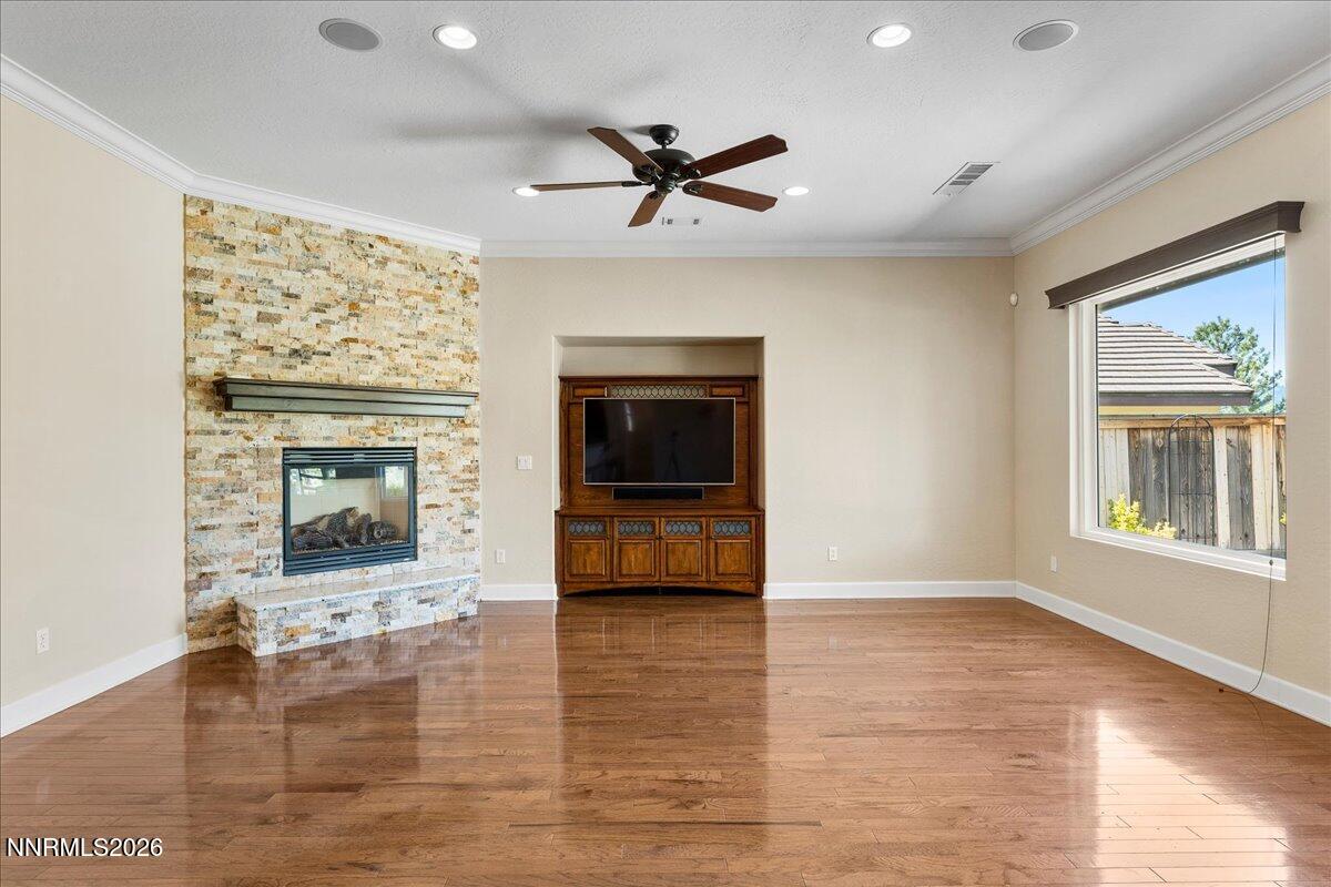 1665 Ashland Bluff Way Reno, NV 89523 - Photo 7 of 44 08-1665 Ashland Bluff Way Reno NV 89523-