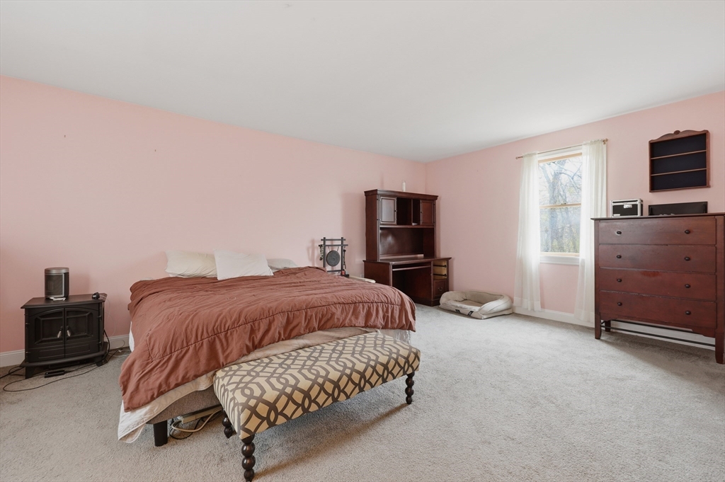 8 Stones Corner Road Berlin, MA 01503 - Photo 26 of 33