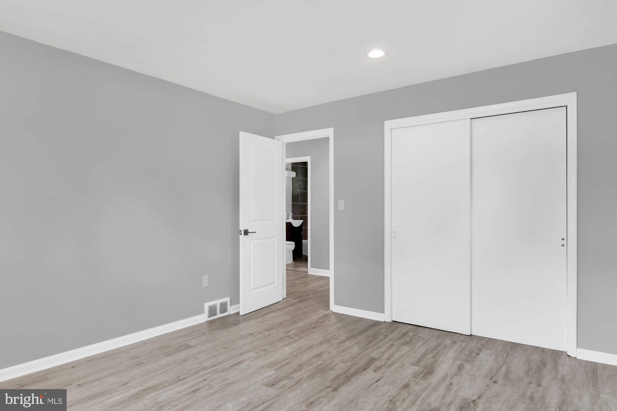 395 Silver Spring Road Mechanicsburg, PA 17050 - Photo 23 of 31 Gallery Image 23