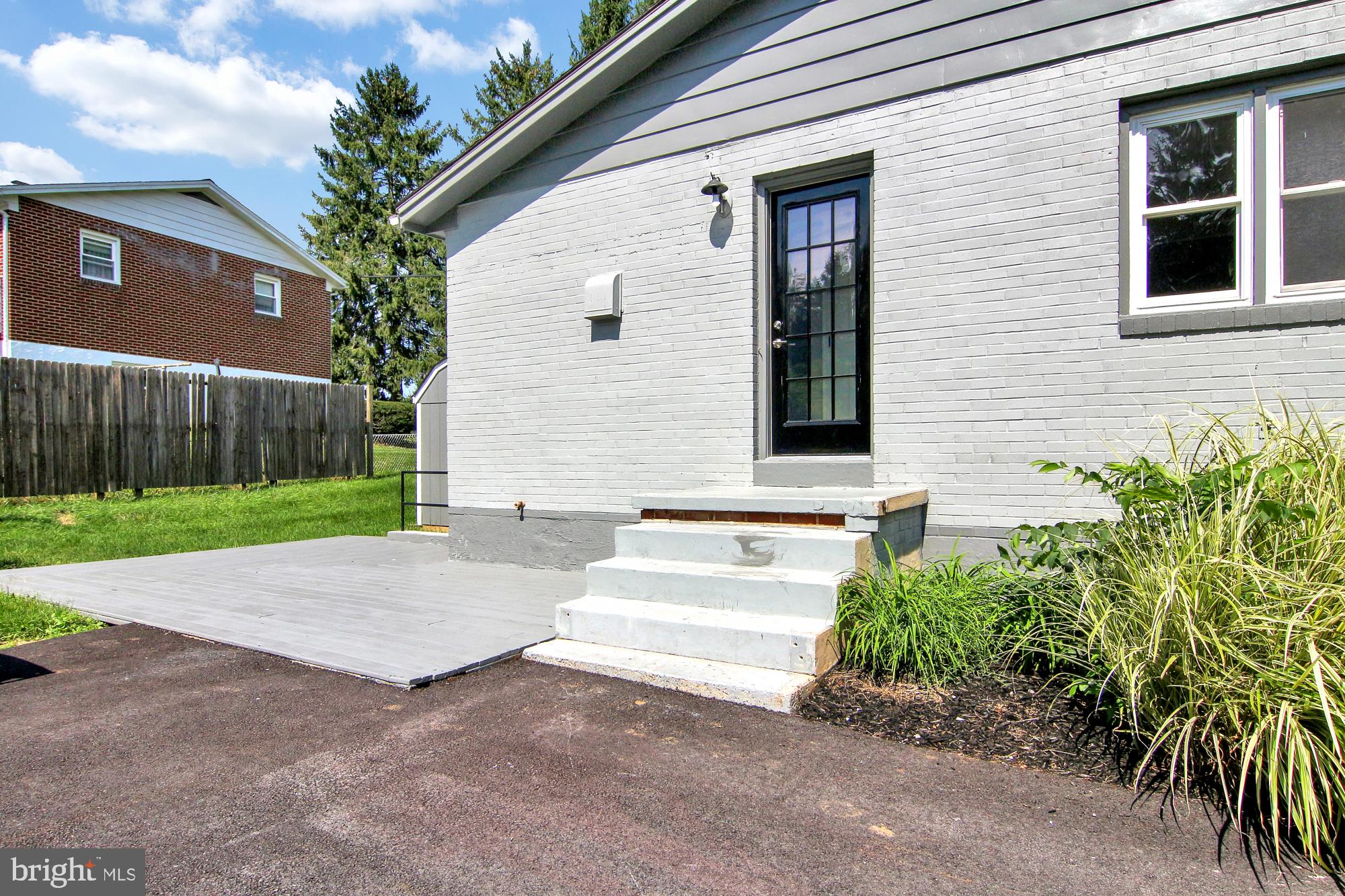 395 Silver Spring Road Mechanicsburg, PA 17050 - Photo 28 of 31 Gallery Image 28