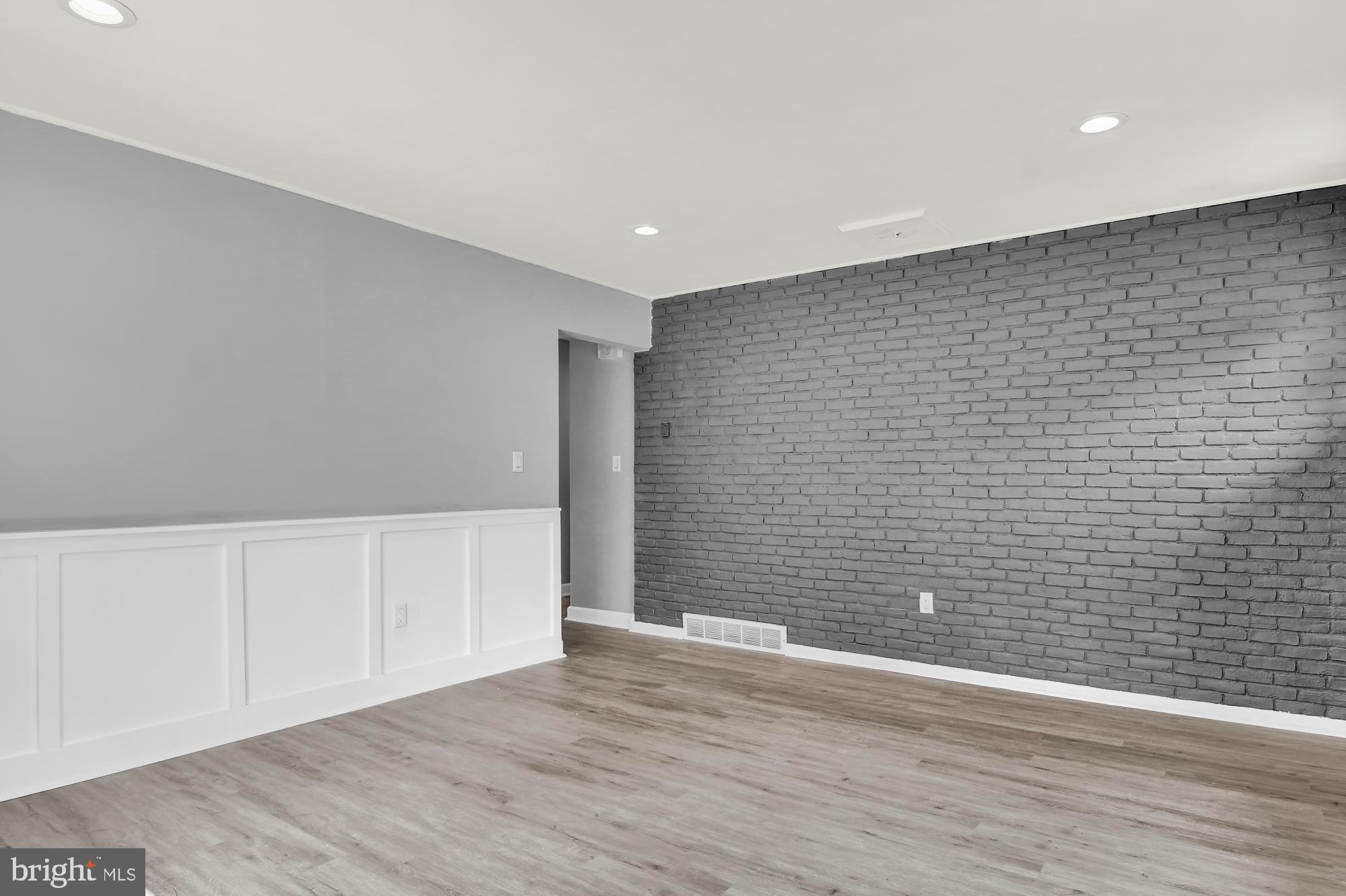 395 Silver Spring Road Mechanicsburg, PA 17050 - Photo 7 of 31 Gallery Image 7