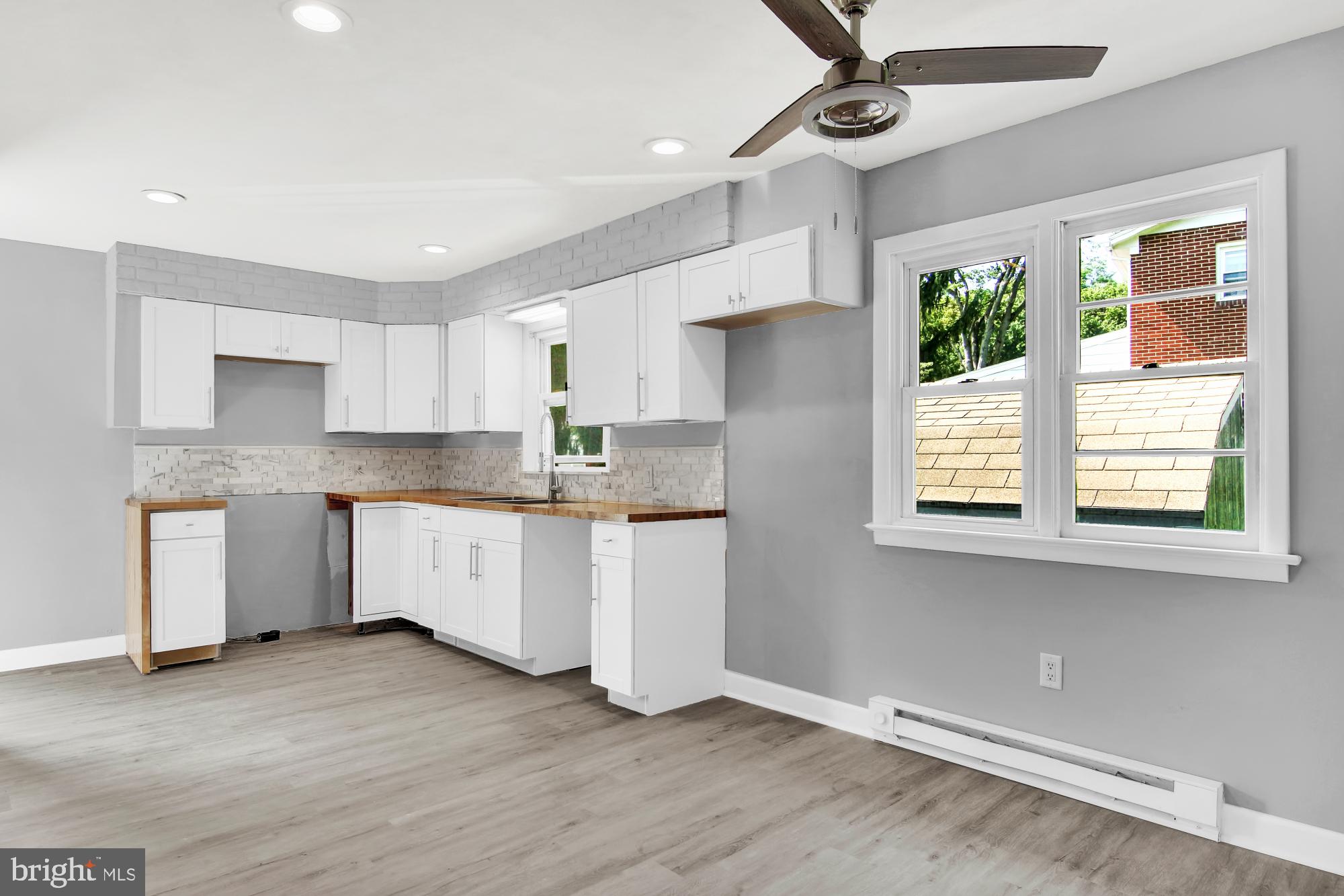 395 Silver Spring Road Mechanicsburg, PA 17050 - Photo 9 of 31 Gallery Image 9