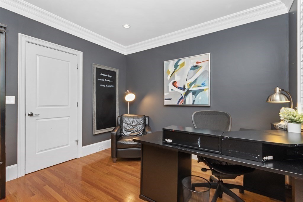 48 McCarthy Road Newton, MA 02459 - Photo 9 of 42 Gallery Image 9