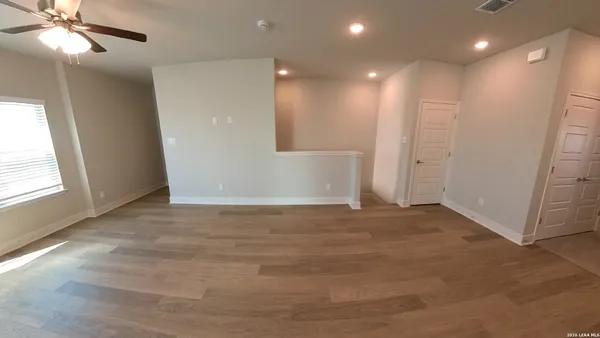$1,800 | 7122 Magnolia Creek, San Antonio, TX 78252