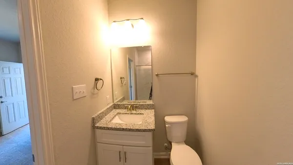 $1,800 | 7122 Magnolia Creek, San Antonio, TX 78252