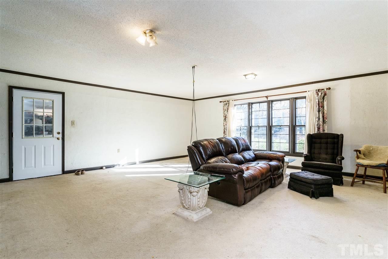 8316 Lakewood Drive Raleigh, NC 27613 - Photo 15 of 25