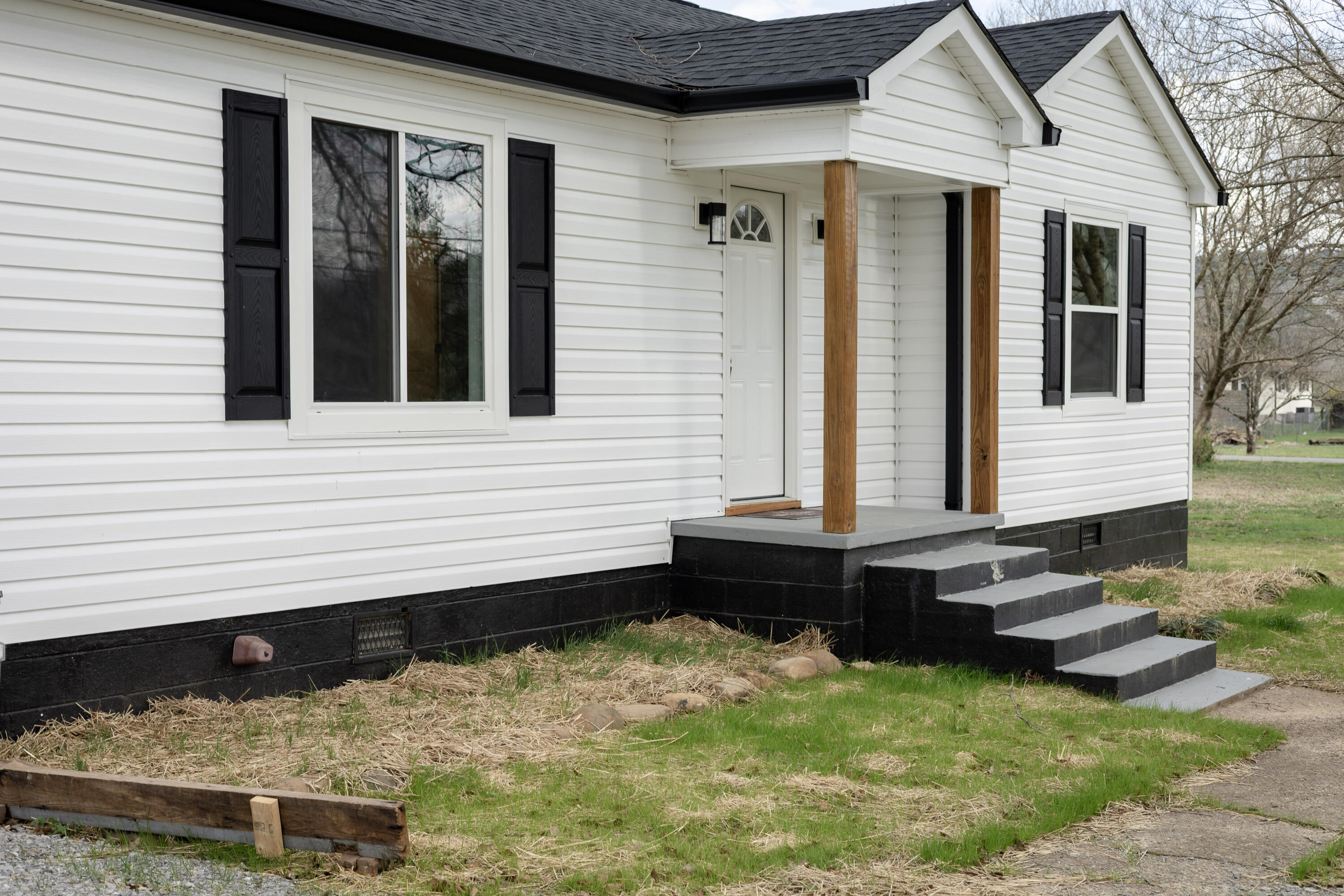 4752 Happy Valley Road Flintstone, GA 30725 - Photo 3 of 36 68-IMG_9893