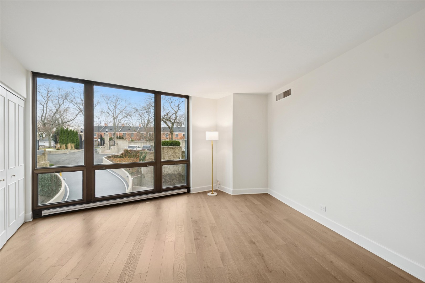 1420 Sheridan Road, Unit 3I Wilmette, IL 60091 - Photo 11 of 16