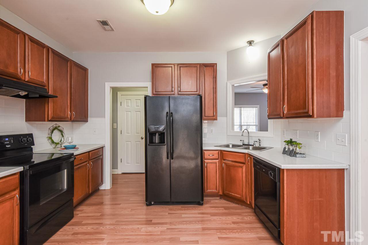 4026 Landover Lane Raleigh, NC 27616 - Photo 9 of 30 Gallery Image 9