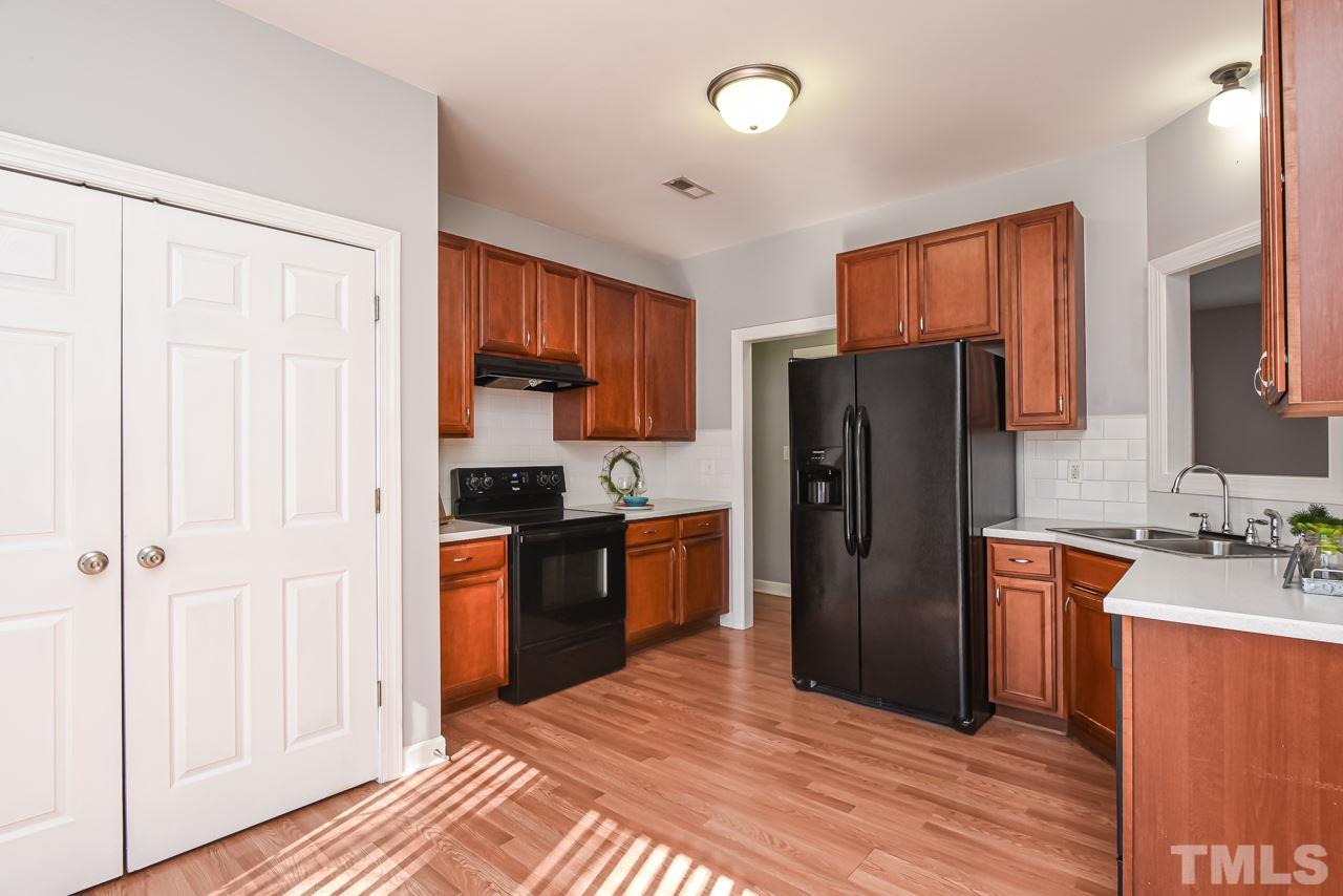 4026 Landover Lane Raleigh, NC 27616 - Photo 10 of 30 Gallery Image 10