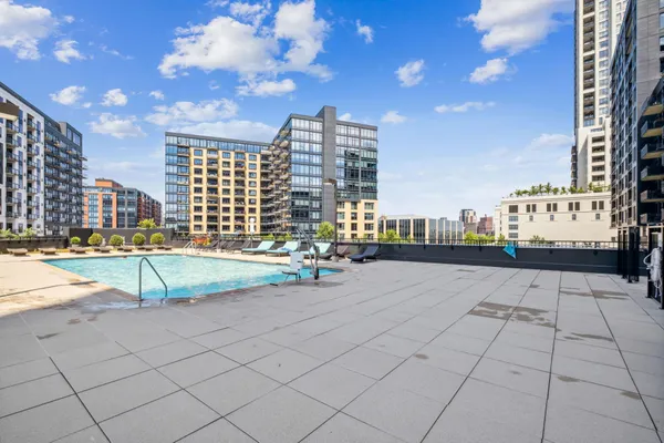 $1,160,000 | 1240 South 2nd Street, Unit 1021, Minneapolis, MN 55415