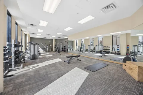 $1,160,000 | 1240 South 2nd Street, Unit 1021, Minneapolis, MN 55415