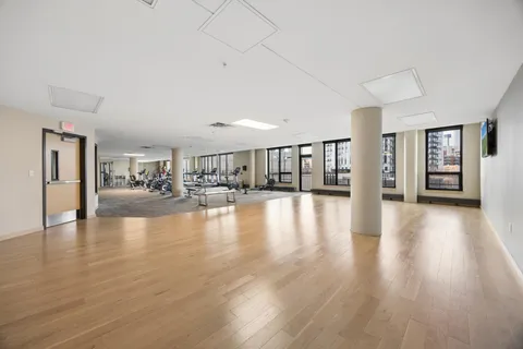 $1,160,000 | 1240 South 2nd Street, Unit 1021, Minneapolis, MN 55415