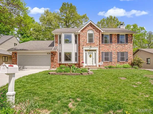 $349,900 | 866 Meadowview Lane, Columbia, IL 62236
