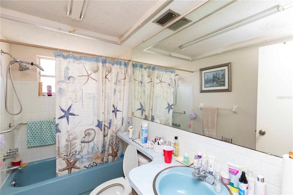 12101 Longstrap Lane Hudson, FL 34667 - Photo 14 of 21