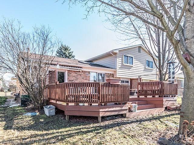 6199 Raintree Drive Canton, MI 48187 - Photo 34 of 38 _dsc0054.jpg