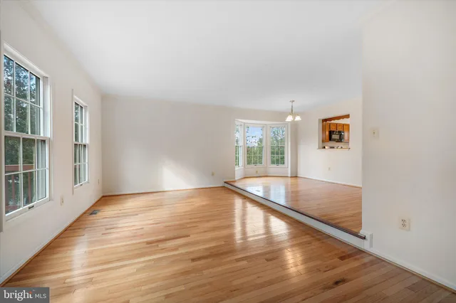 $495,900 | 7849 Sabre Court, Manassas, VA 20109